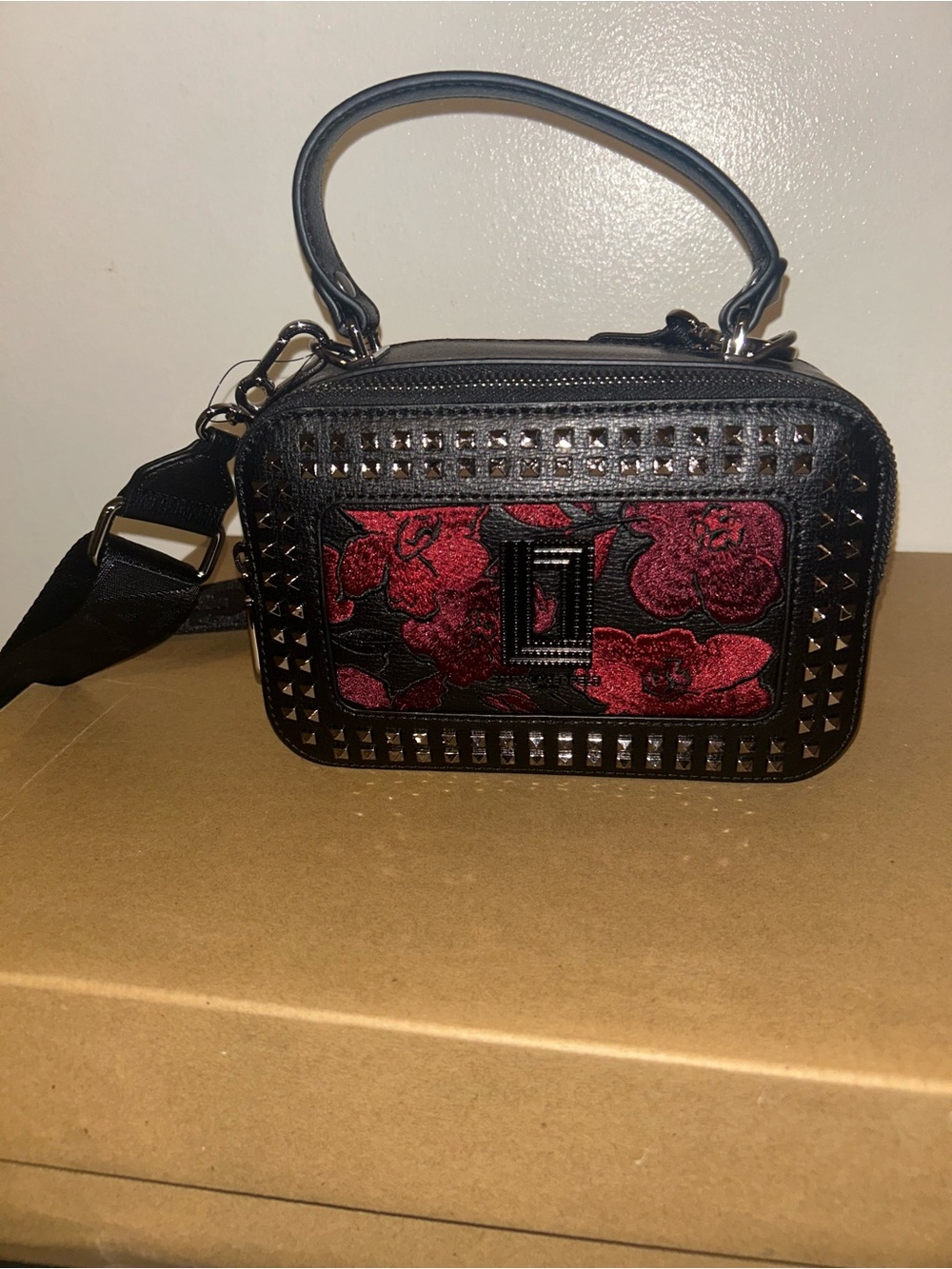 Black Karl Lagerfeld Paris Simone Camera Crossbody bag  NWT